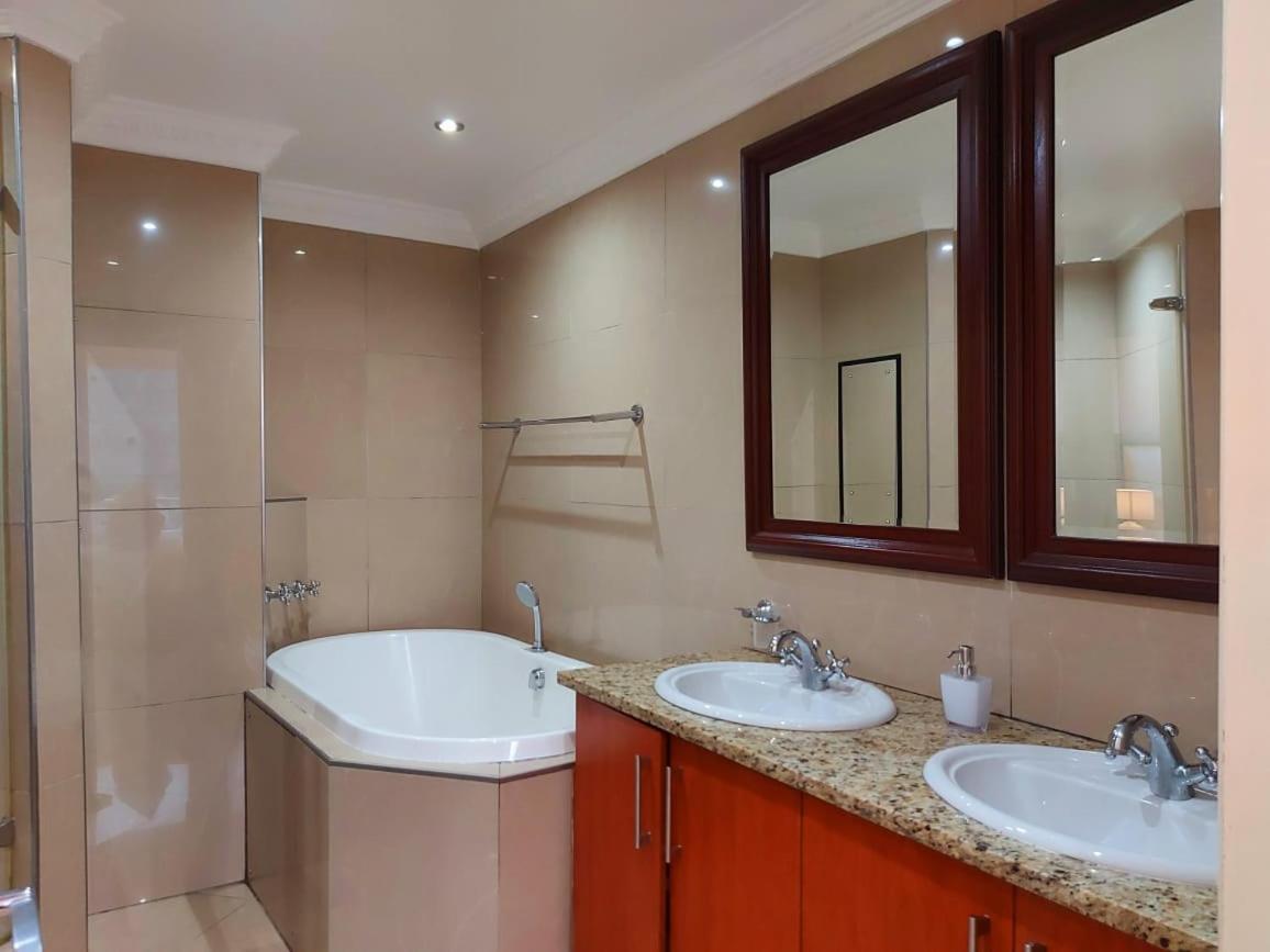 Ferienwohnung Ocean Sunrise At The Sails - Durban Point Waterfront Exterior foto